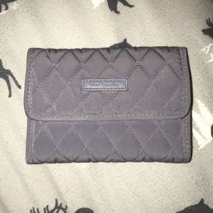 vera bradly wallet.